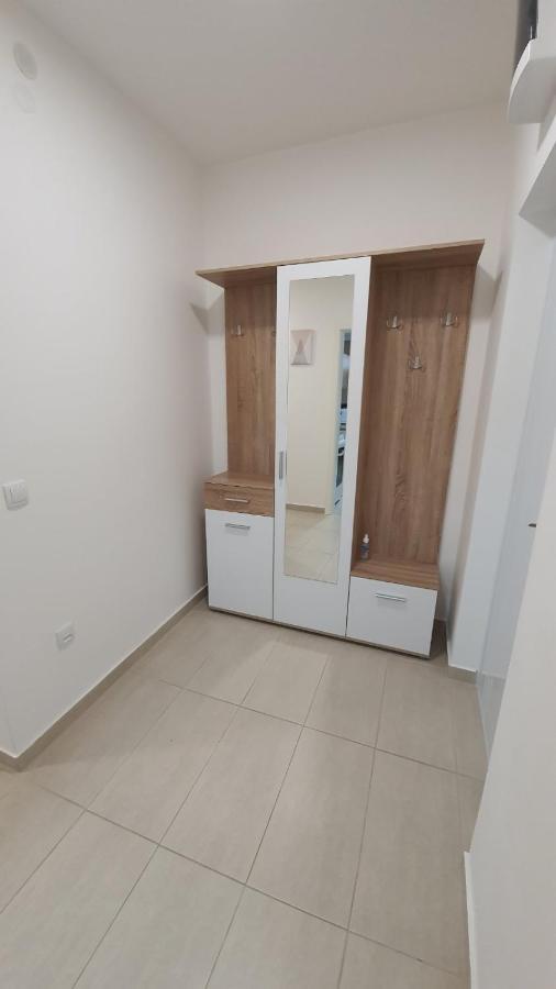 Apartman 8 维尔蒂尼克 外观 照片